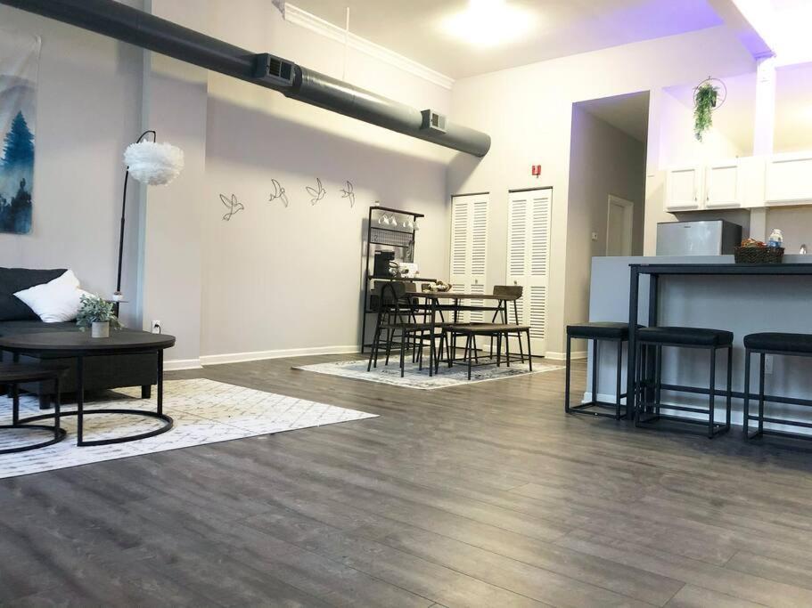 Downtown Cleveland -Modern First Floor Unit Daire Dış mekan fotoğraf
